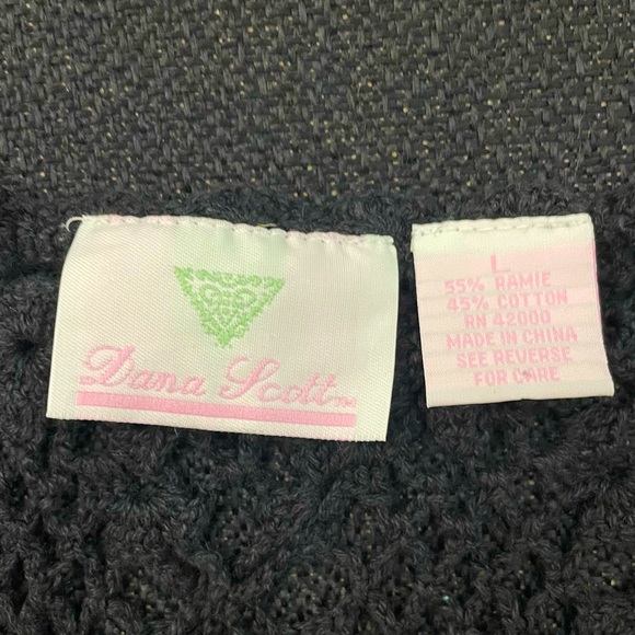 VTG Dana Scott black deep v button down crochet vest sz L - Picture 5 of 11